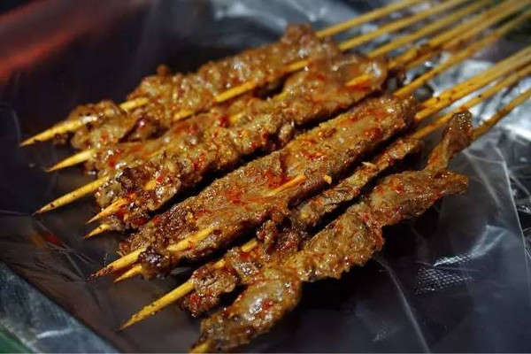万城镇烤牛筋培训